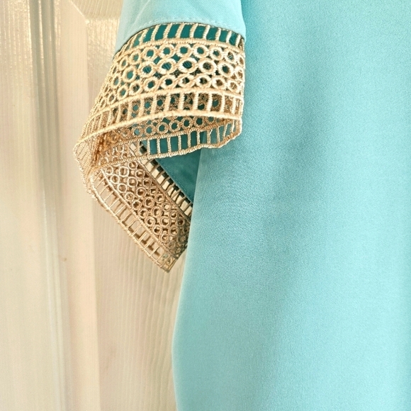 NWOT V Neck Crochet Short Sleeved Top Aqua XL - Picture 4 of 9